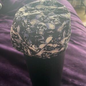 Wild Wear premium headwear black skulls with hidden pocket